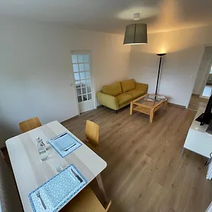 Vue Lac, Et Contemporain Appartement